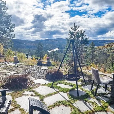 Holiday home 4 Bedroom Pet Friendly In